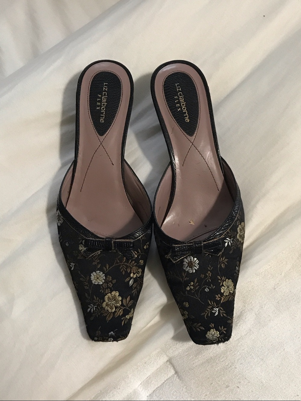 Liz Claiborne Black Floral Slip-On Mules
